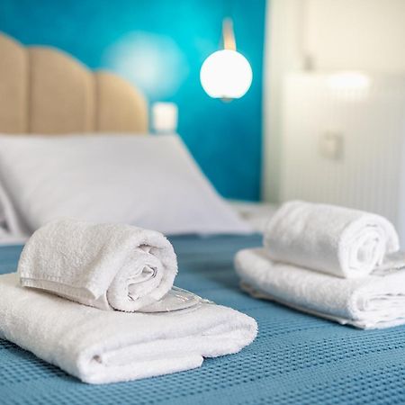 Modern Apartment 200M From Acropolis 100Mbps Netflix Athena Bagian luar foto