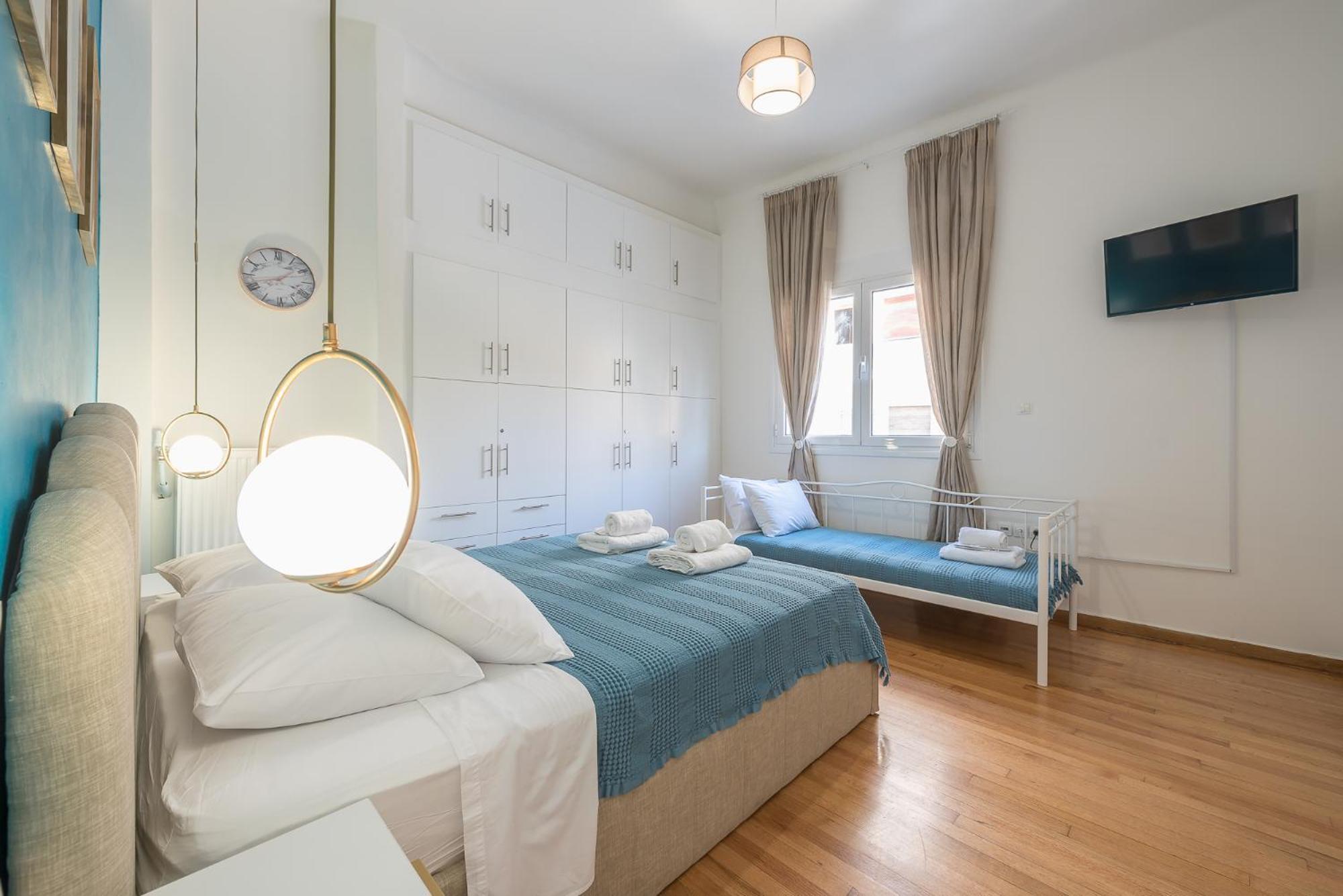 Modern Apartment 200M From Acropolis 100Mbps Netflix Athena Bagian luar foto