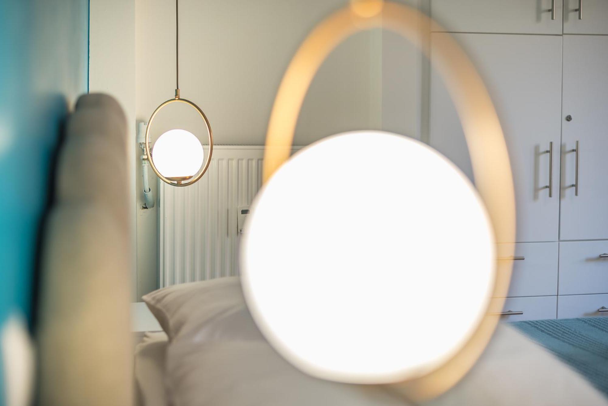 Modern Apartment 200M From Acropolis 100Mbps Netflix Athena Bagian luar foto